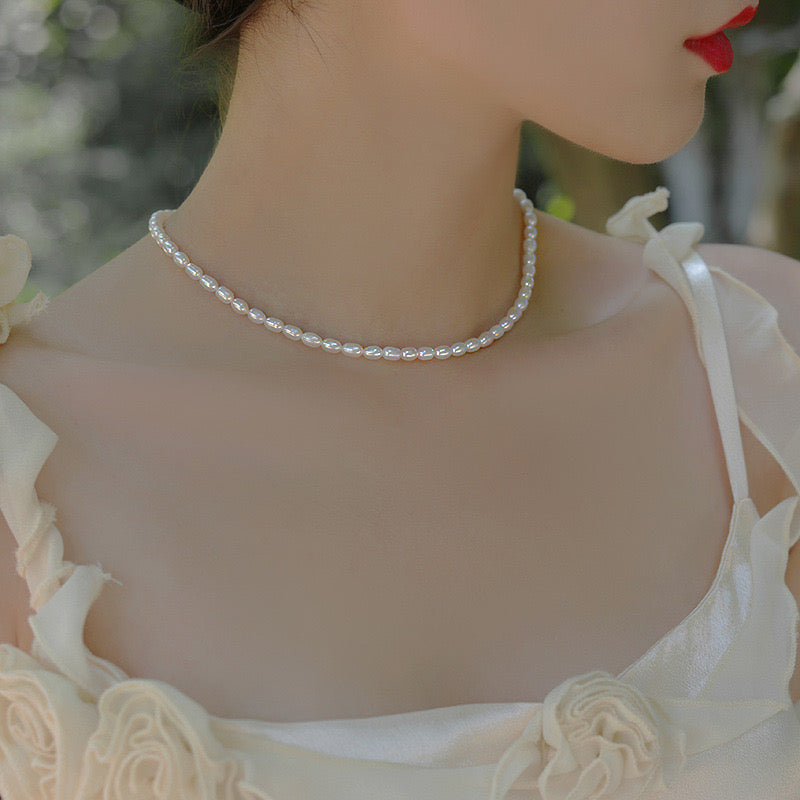 Othenia freshwater pearls necklace 4mm