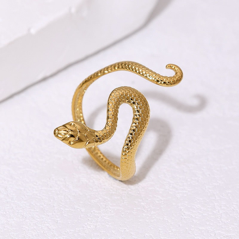 Tim Dainty snake ring