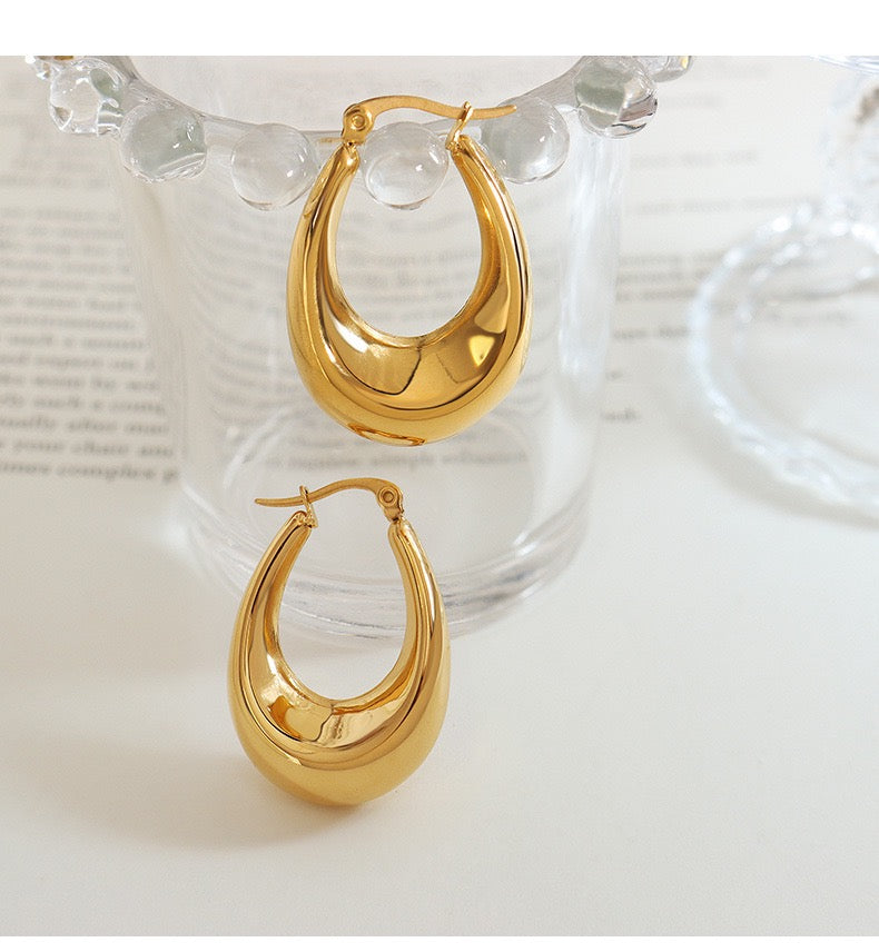 Waterfall chubby hoops earrings