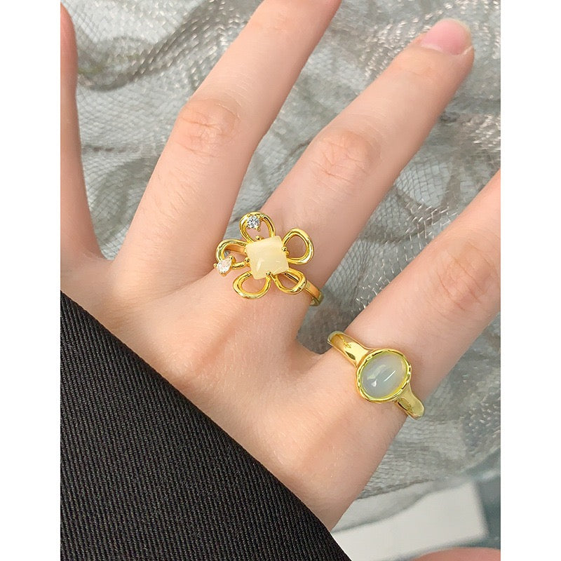 Blossom sterling silver flower ring