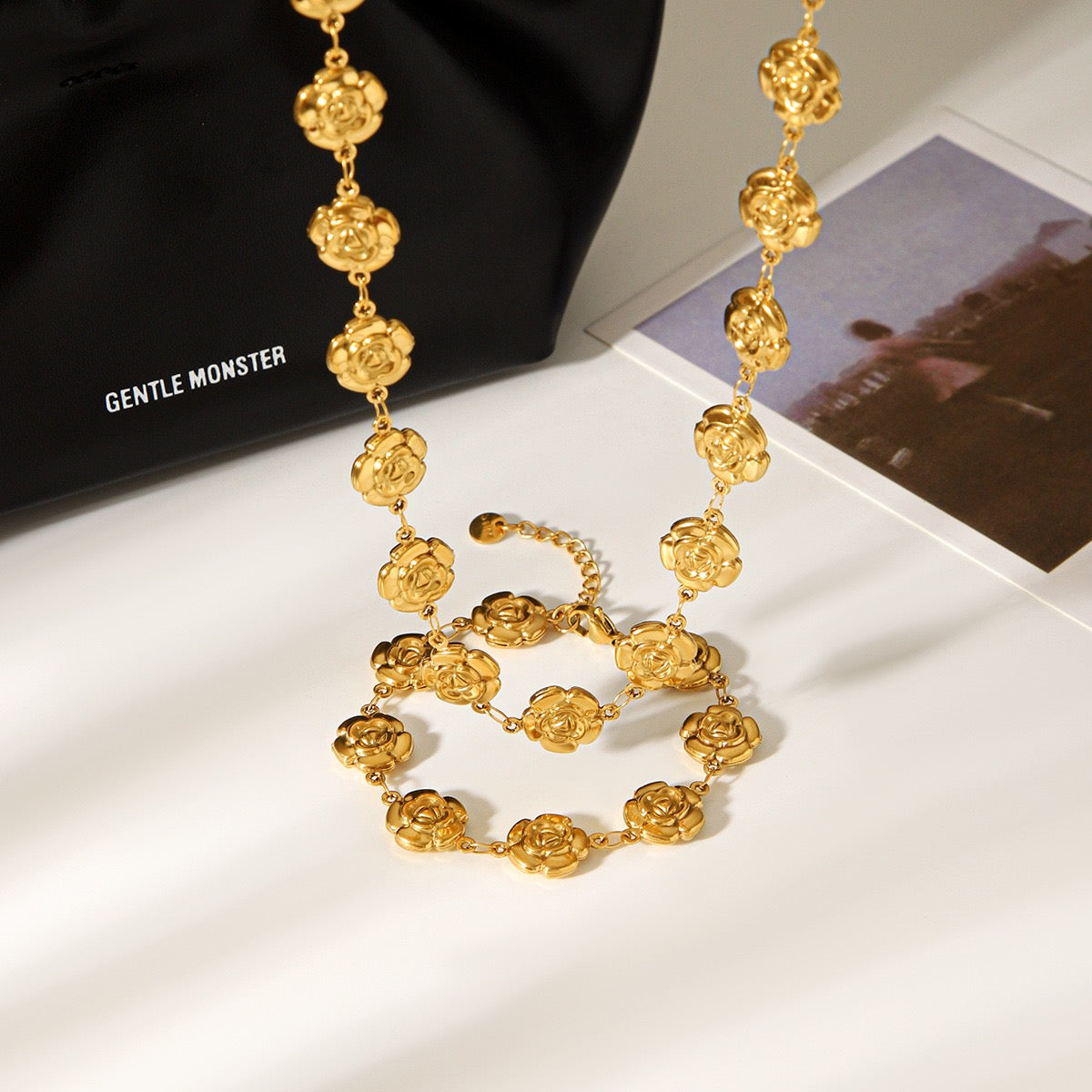 Golden flower bracelet