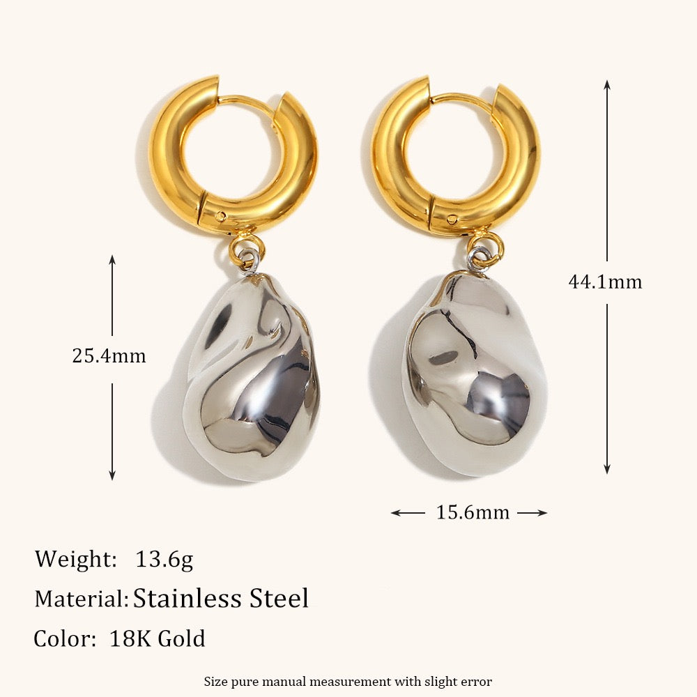 Golden beans earrings