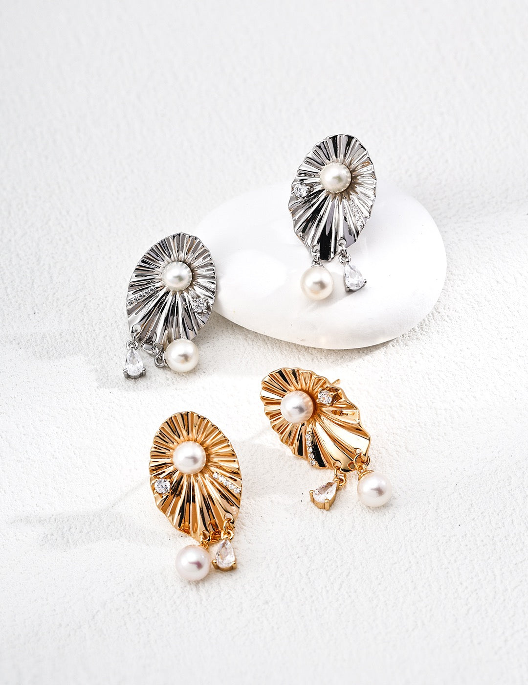 Pink stone pearl set