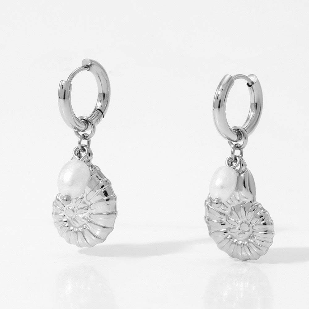 Ocean pearl hoops
