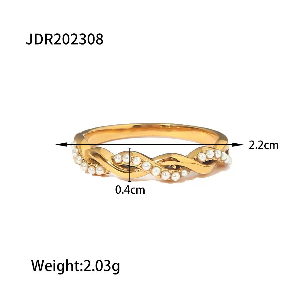 Zeta Tangled rock rings