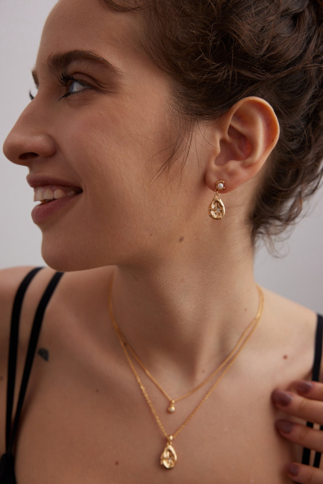 Ford Drop pearl earrings