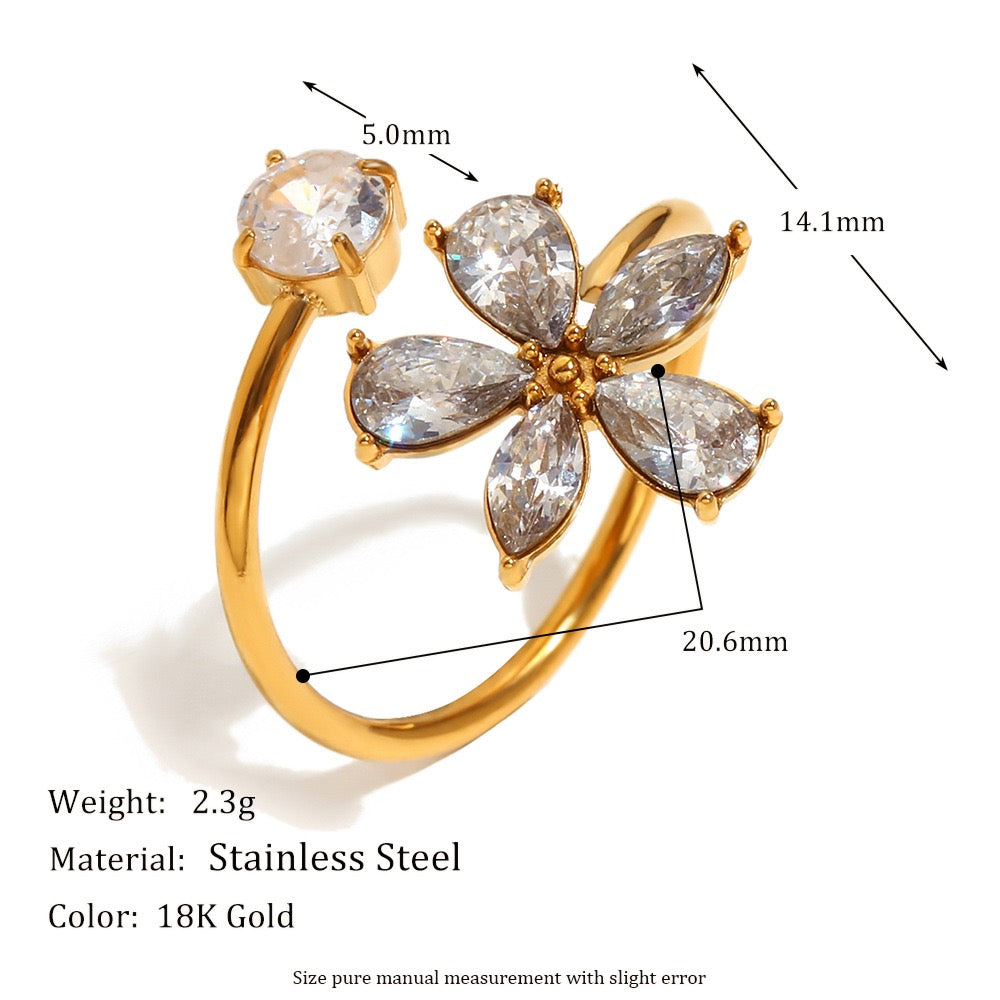 Ally Summer flower ring