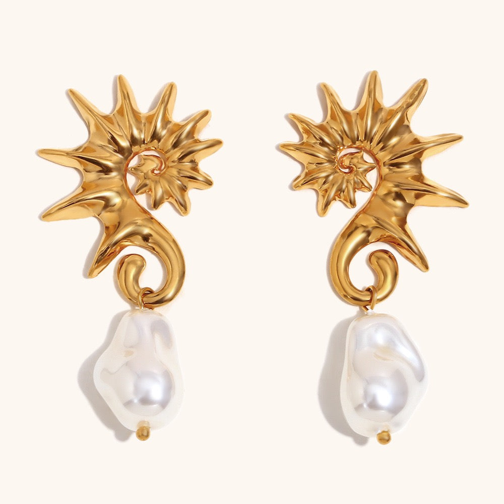 Seahorse pearly earrings