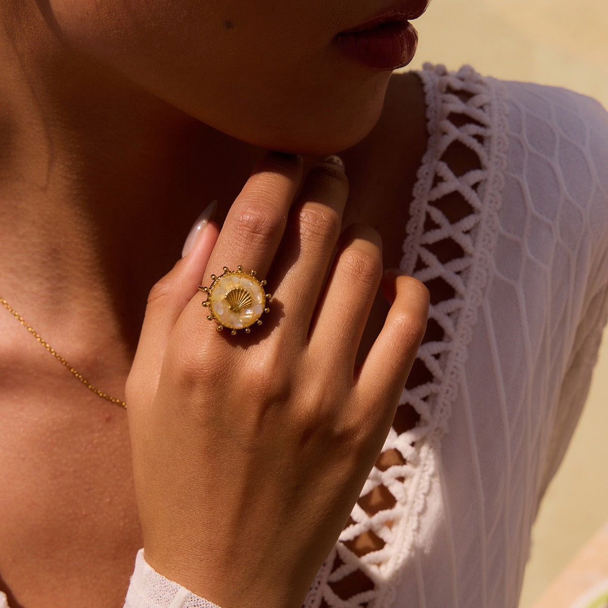 Champagne shell ring