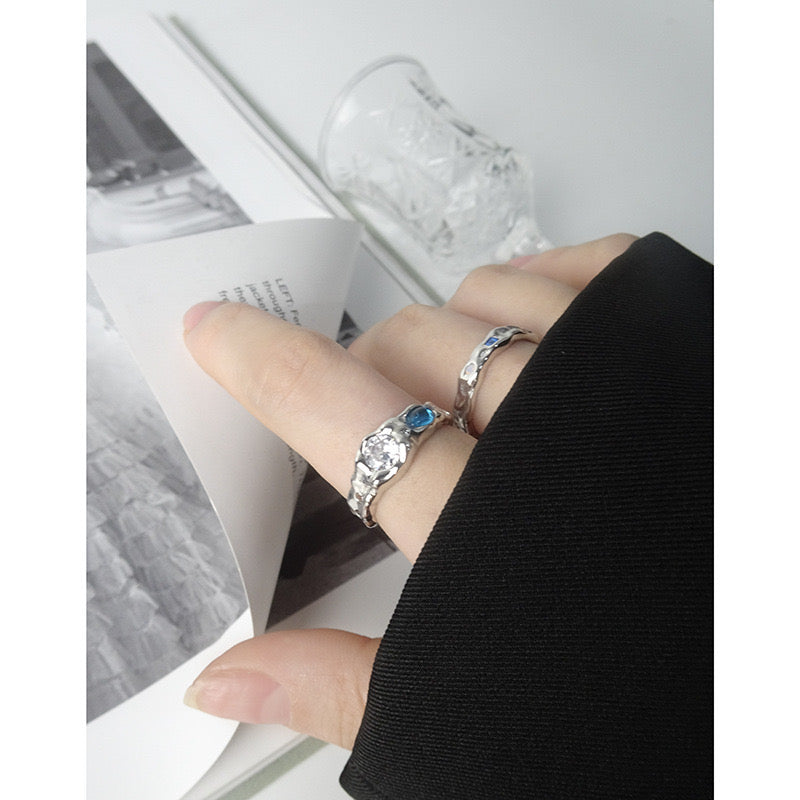 Simpson Blue eye ring