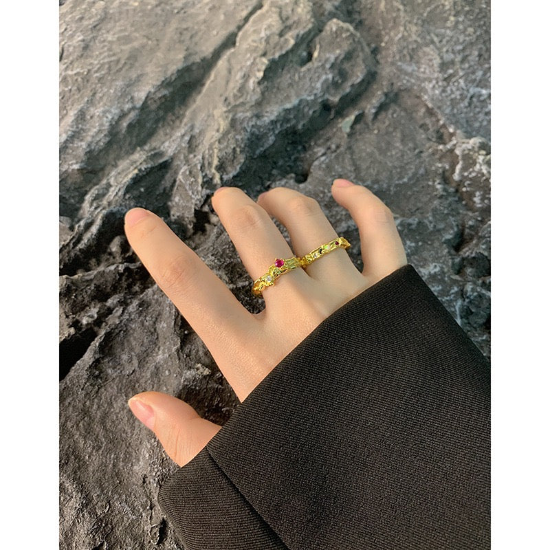 Rosy pink silver ring