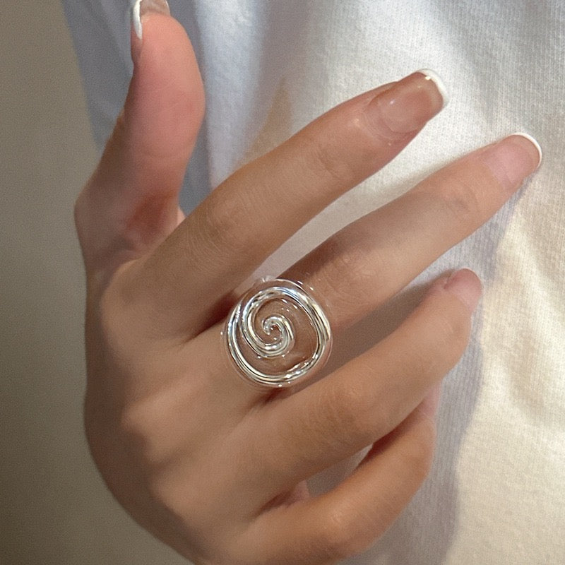 Sterling silver swirl ring