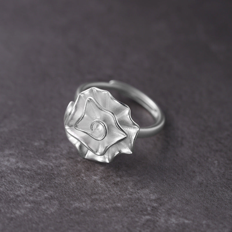 Osaka Rose silver ring