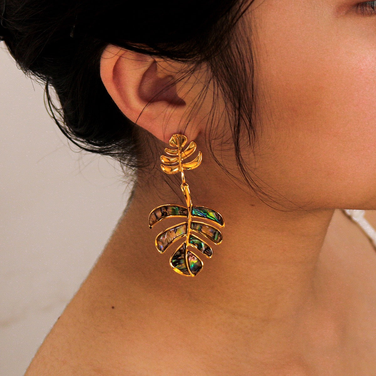 Leaf beach earrings