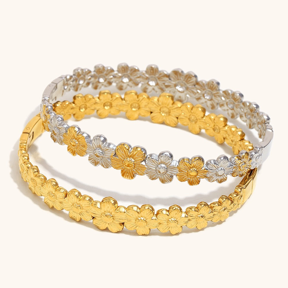 Daisy flower bangle