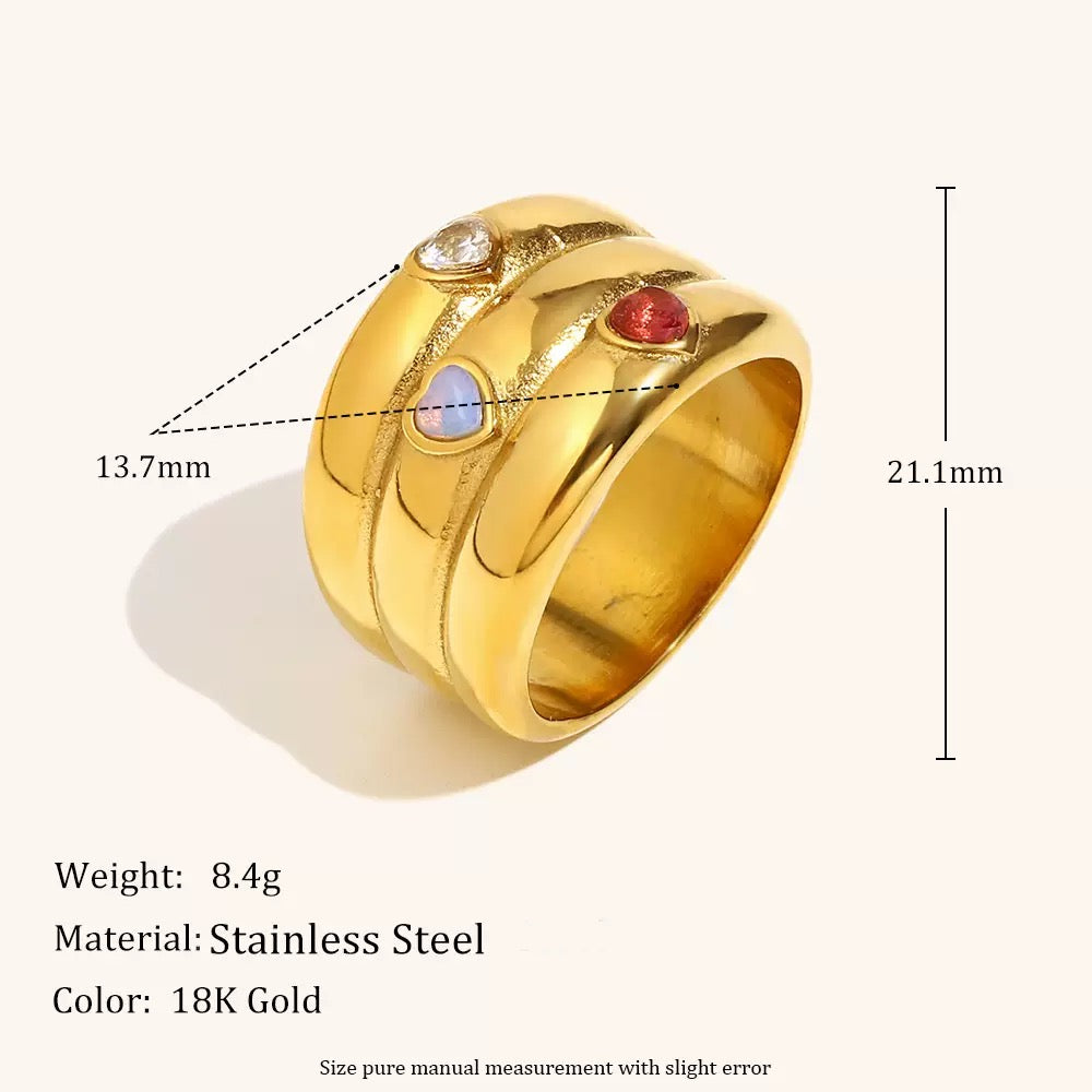 Three hearts layer ring