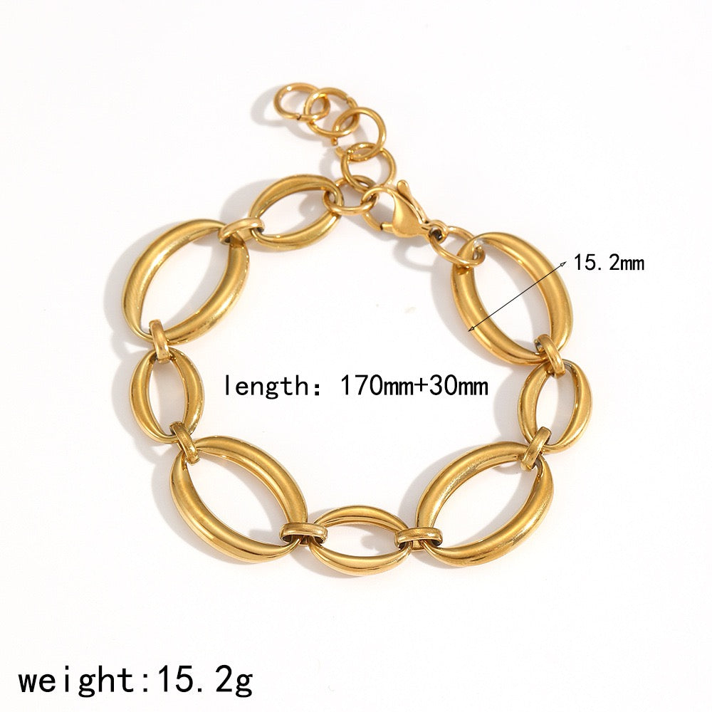 Big hoop bracelet