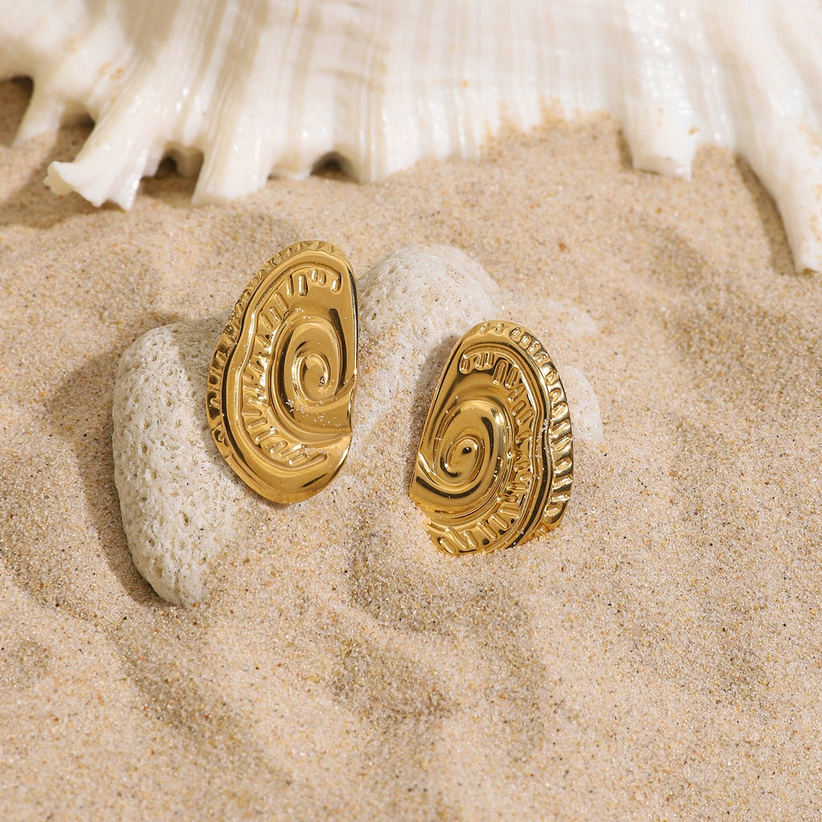Beach swirl earrings