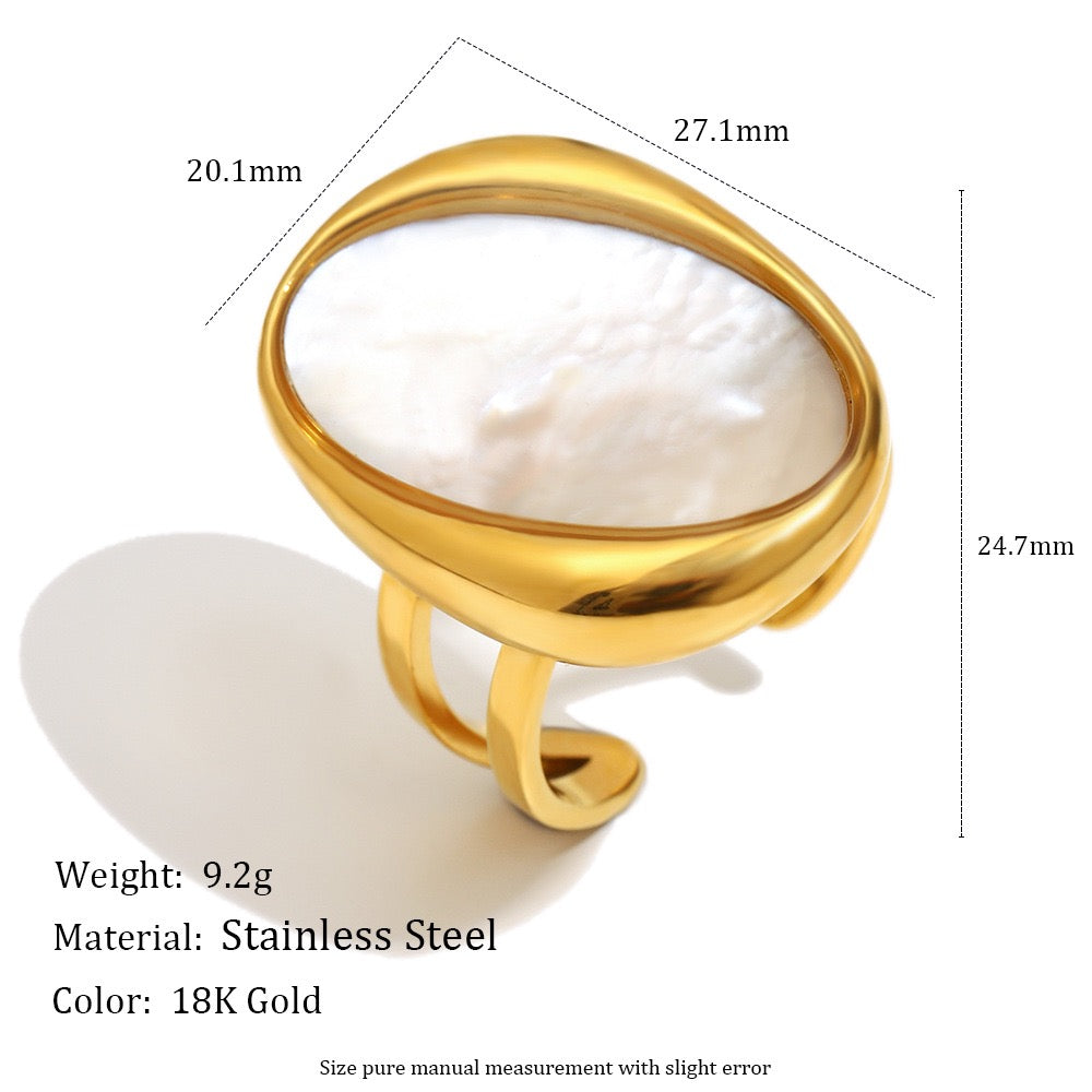 Nini mother of pearl set