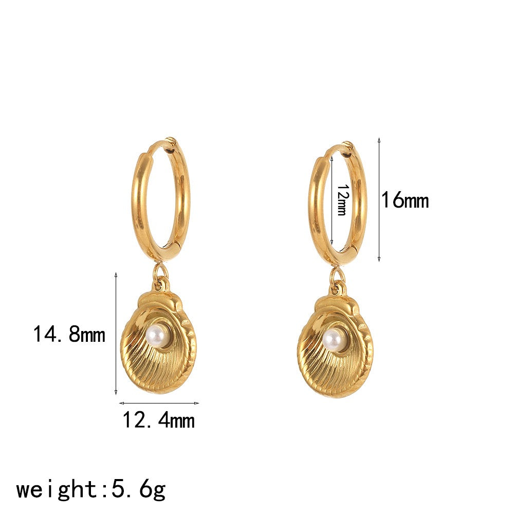 Heart of the shell earrings