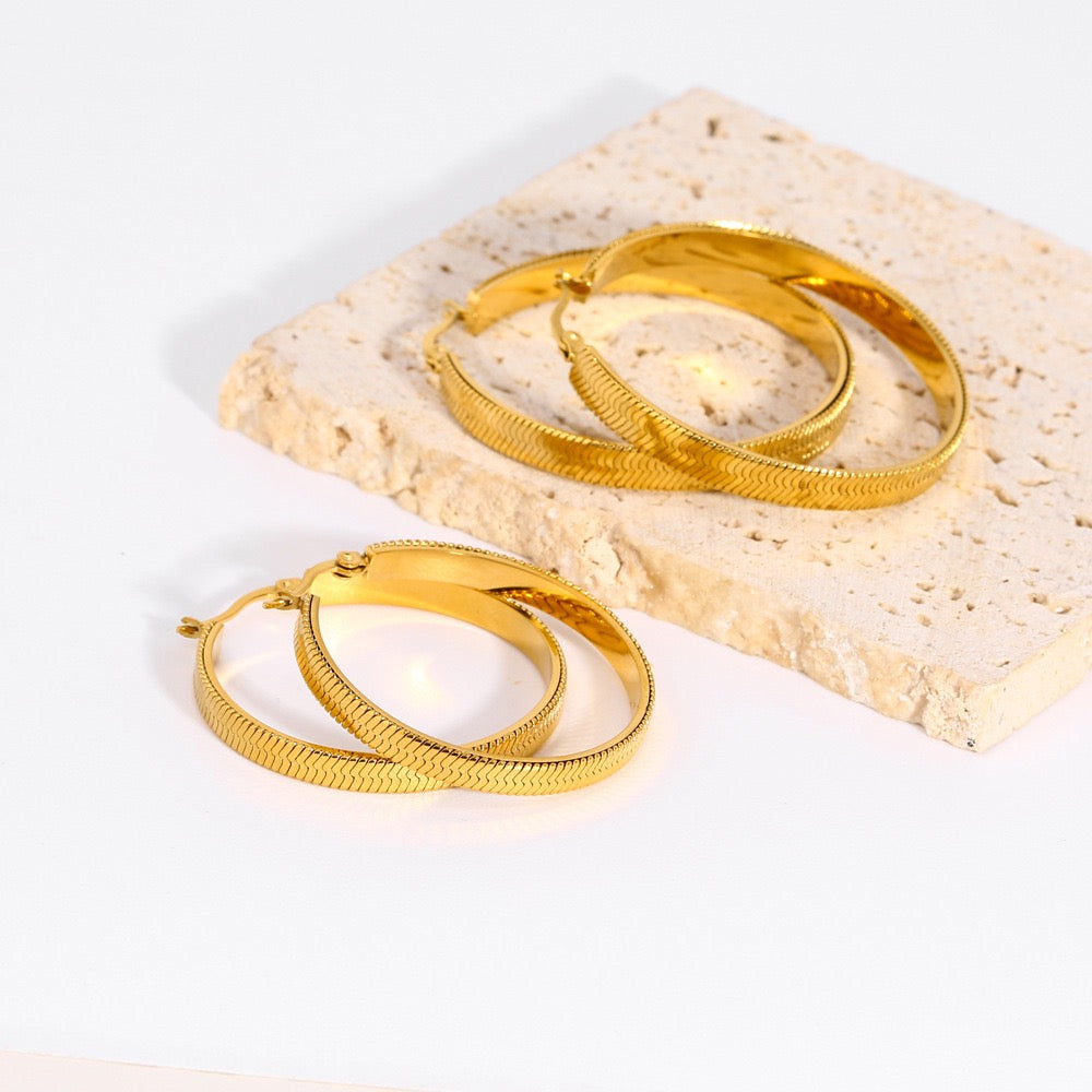 British classic big hoops earrings