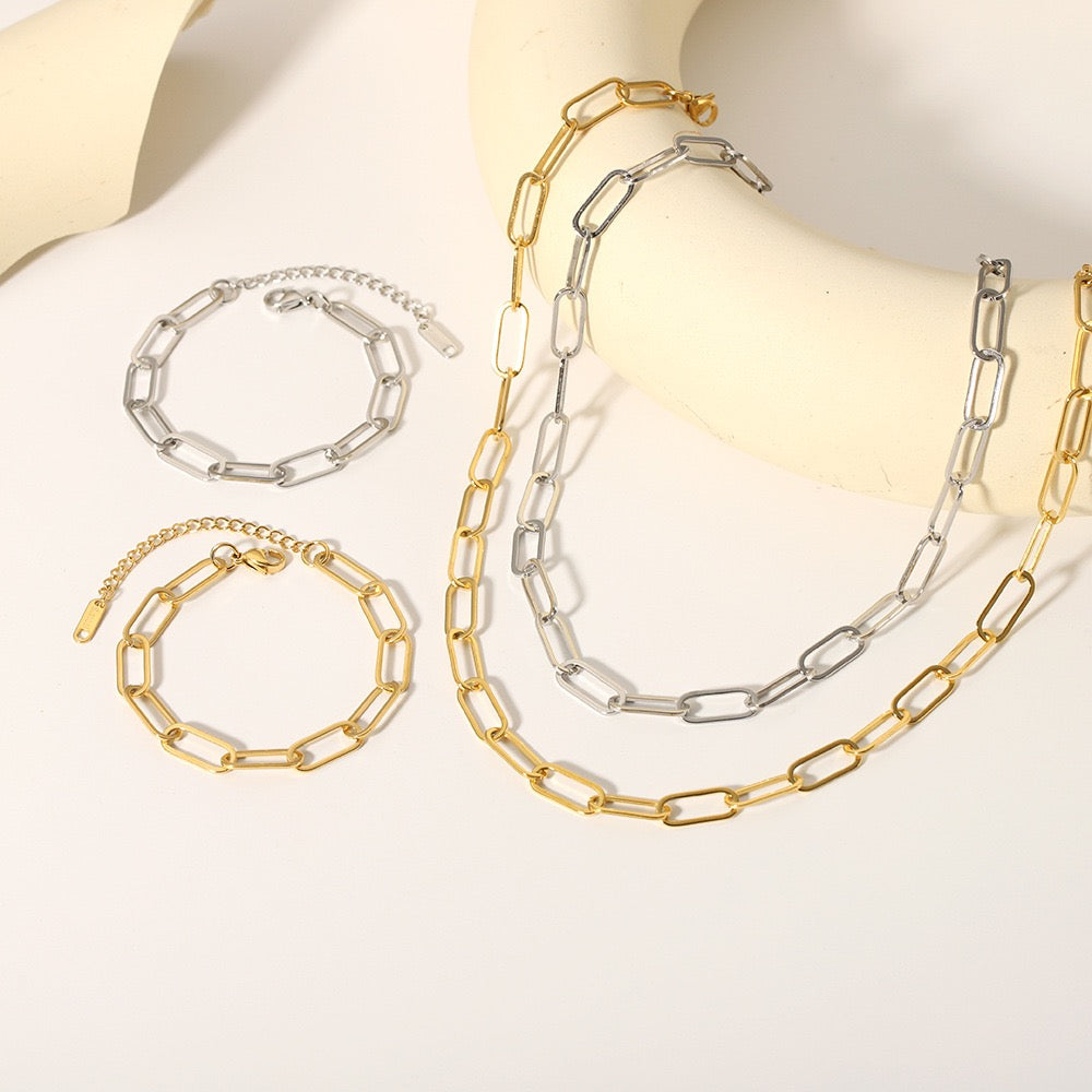 Steven Statement chain necklaces