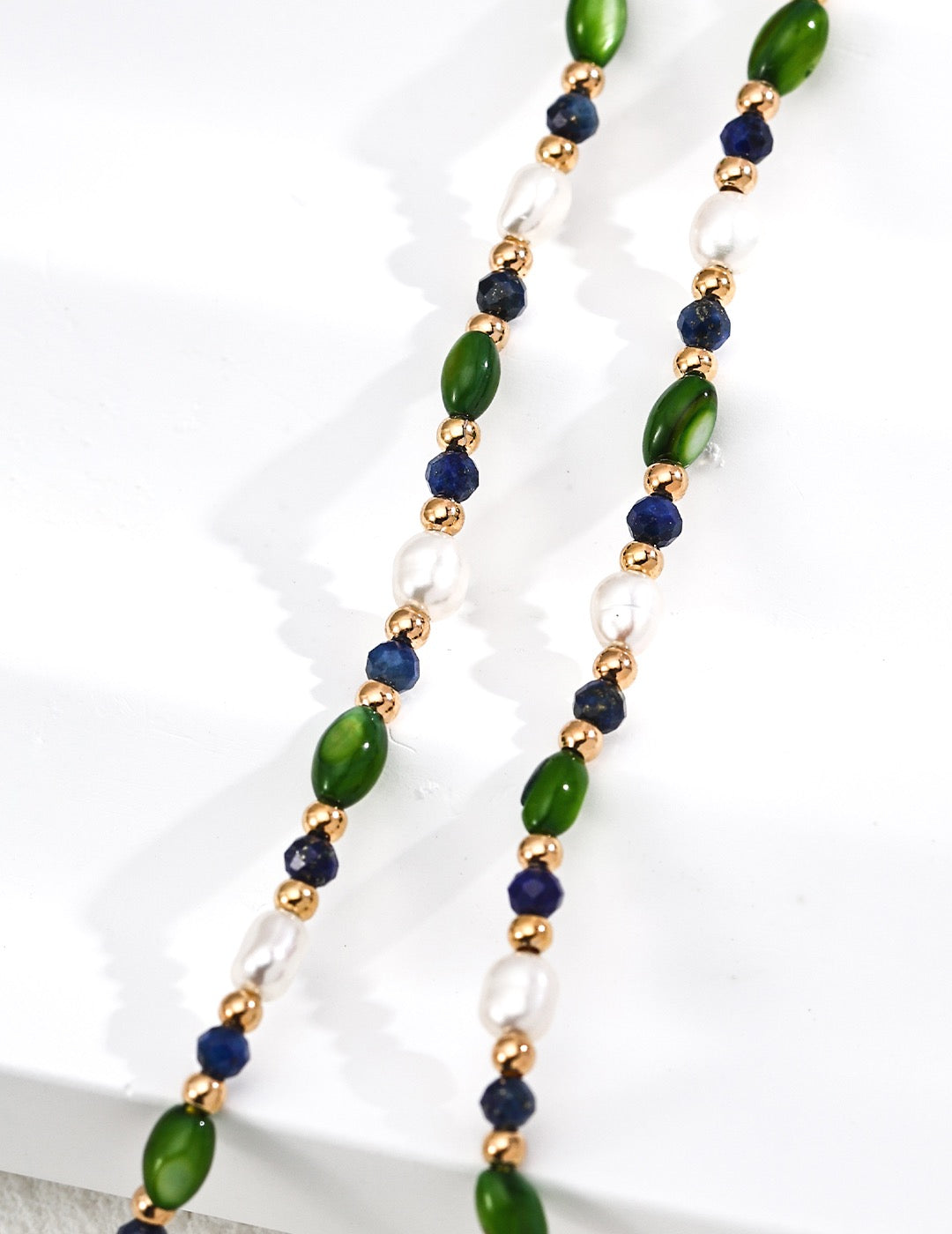 Green stone Pearl set