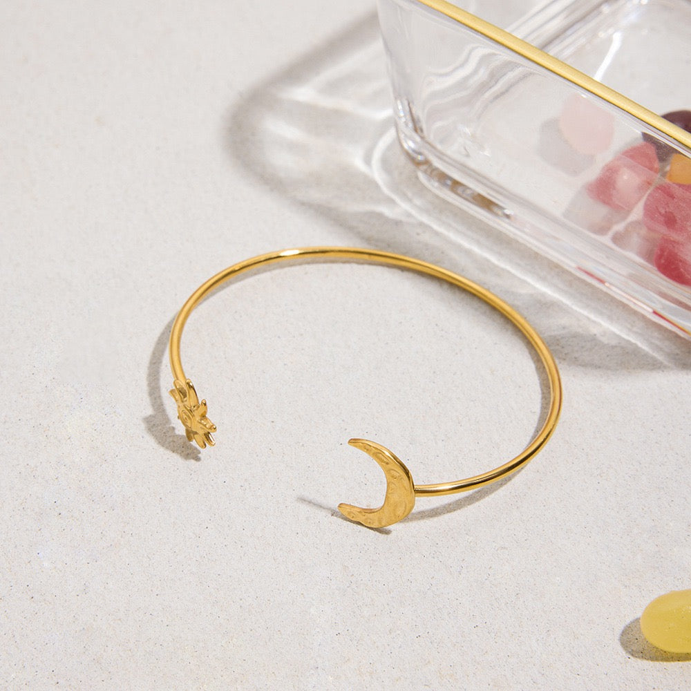 Goya moon and sun bangle