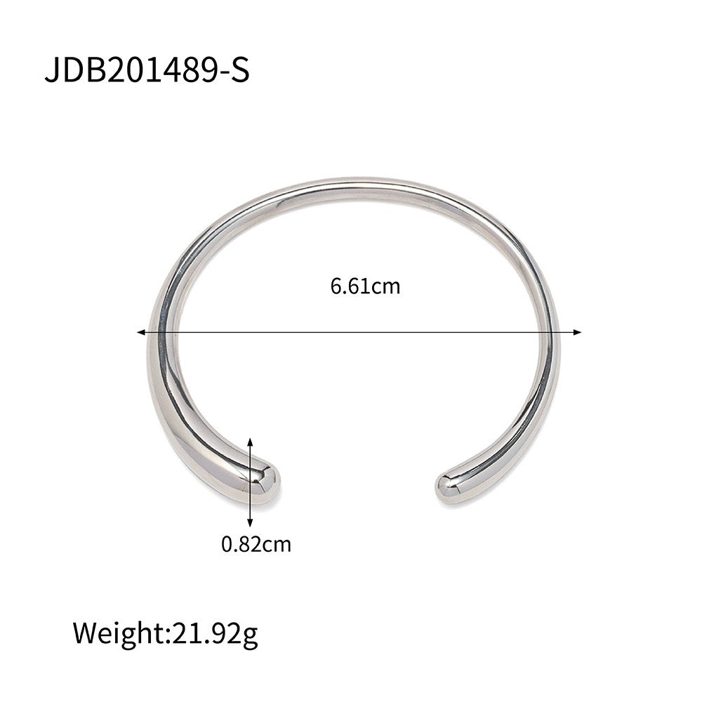 Karelu curvy bangles