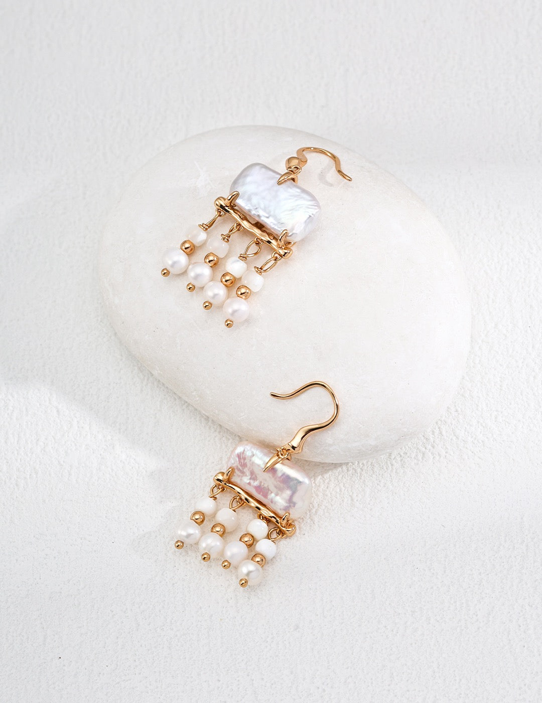 Manly Raining pearls earrings