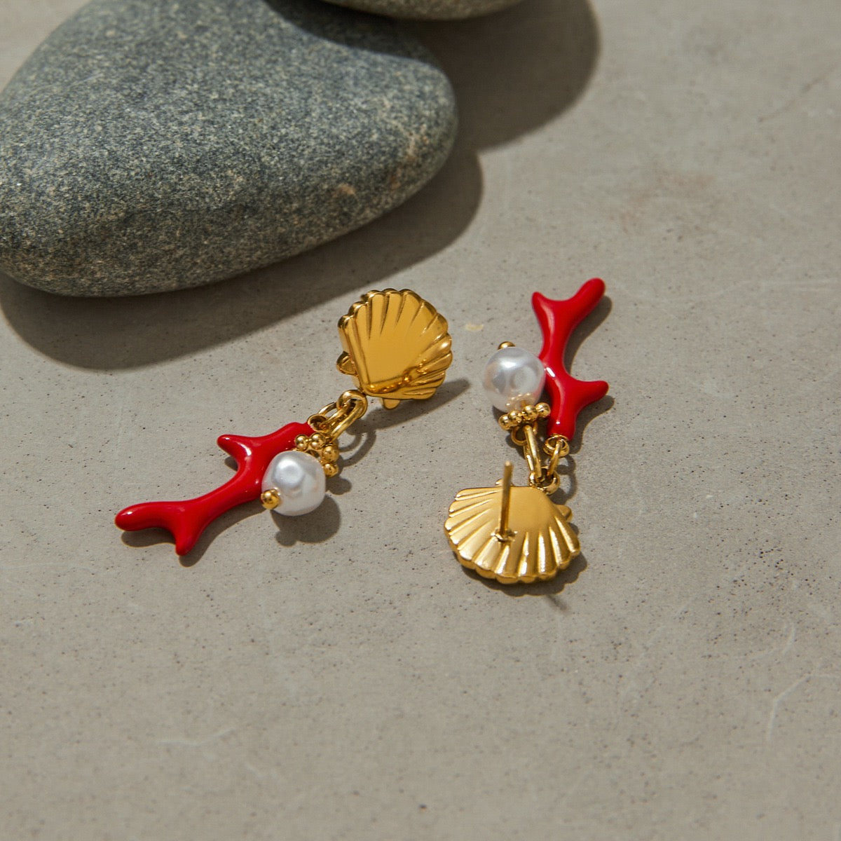 Red coral shell earrings