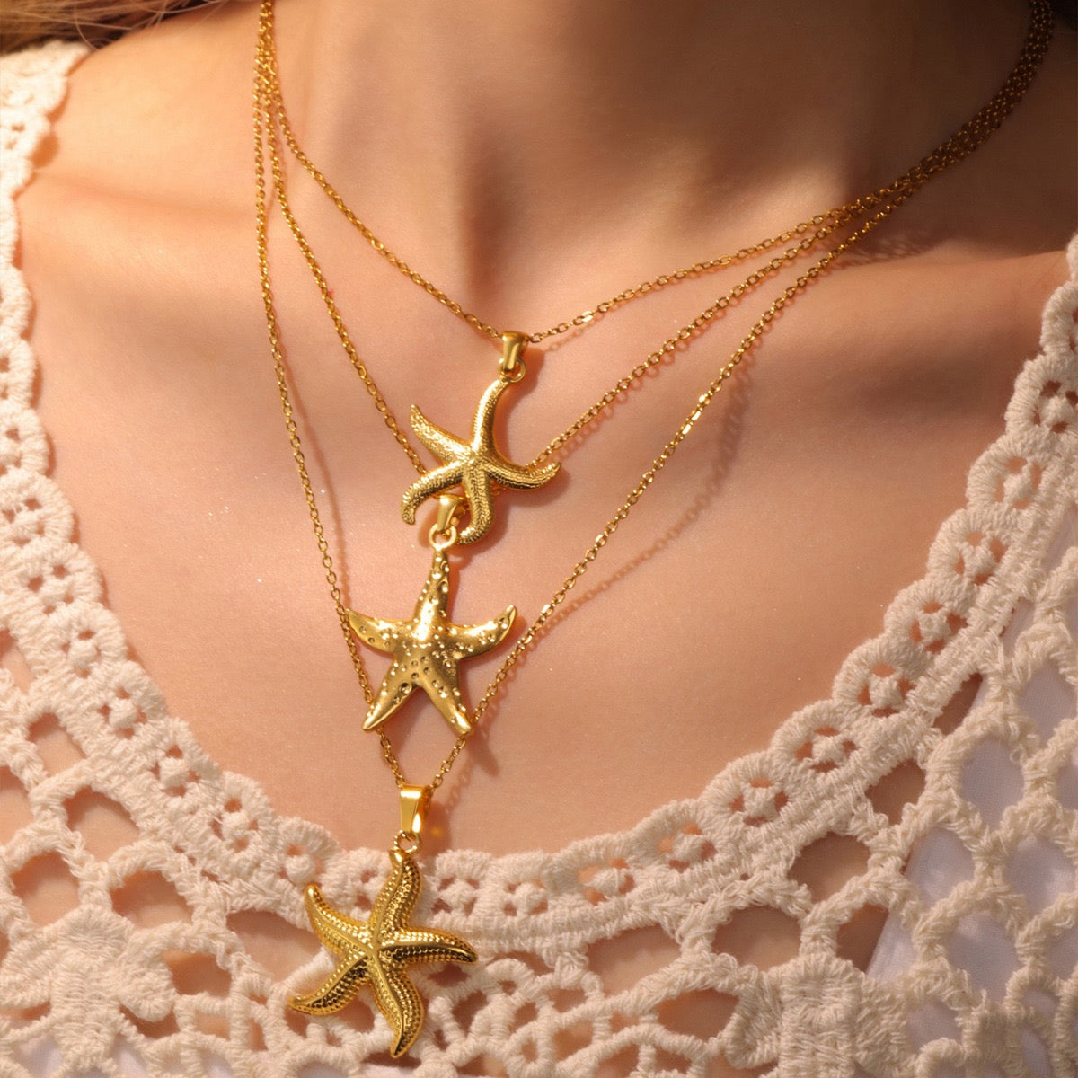 Starfish pendant necklace