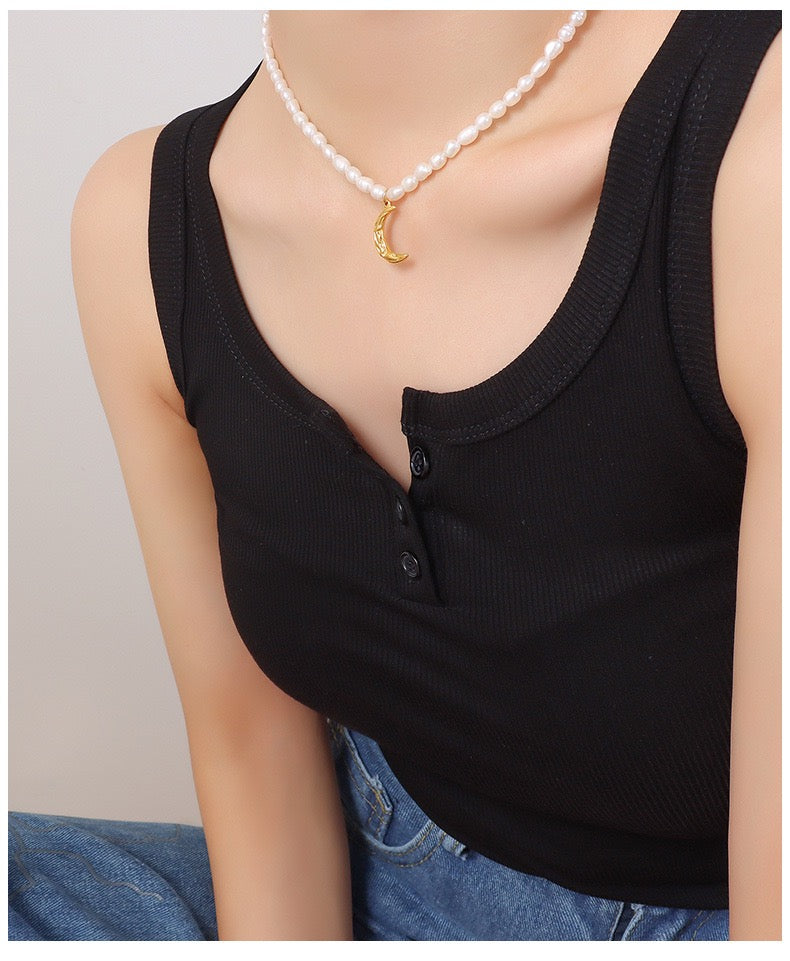 Losia New moon freshwater pearls necklace
