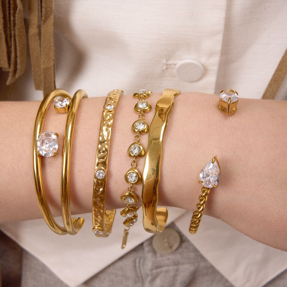 Dainty miya bangles