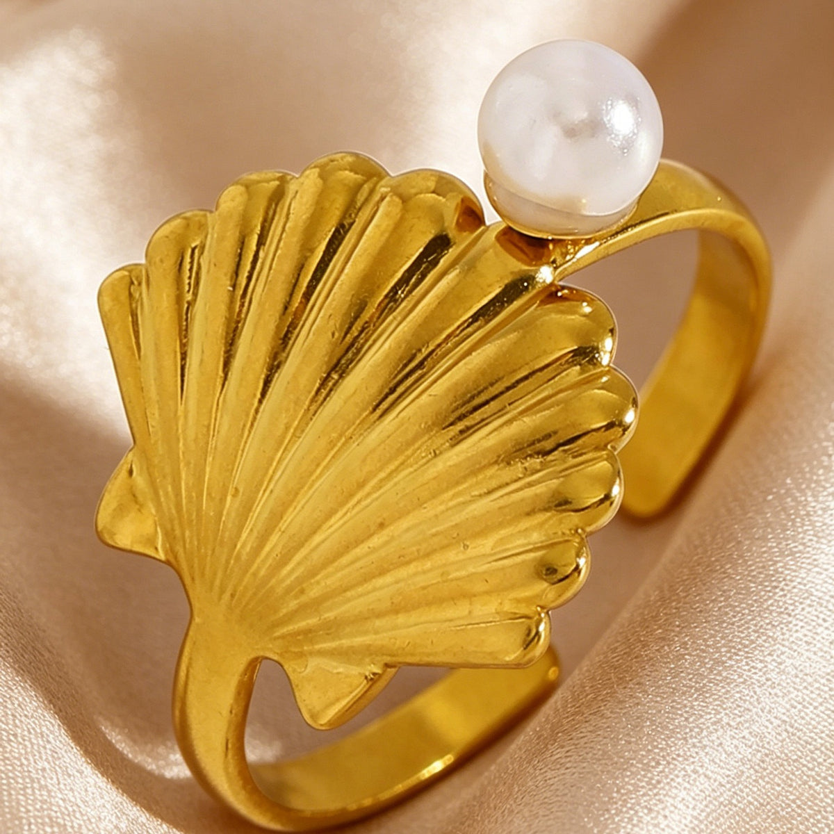 Pearly ocean starfish rings