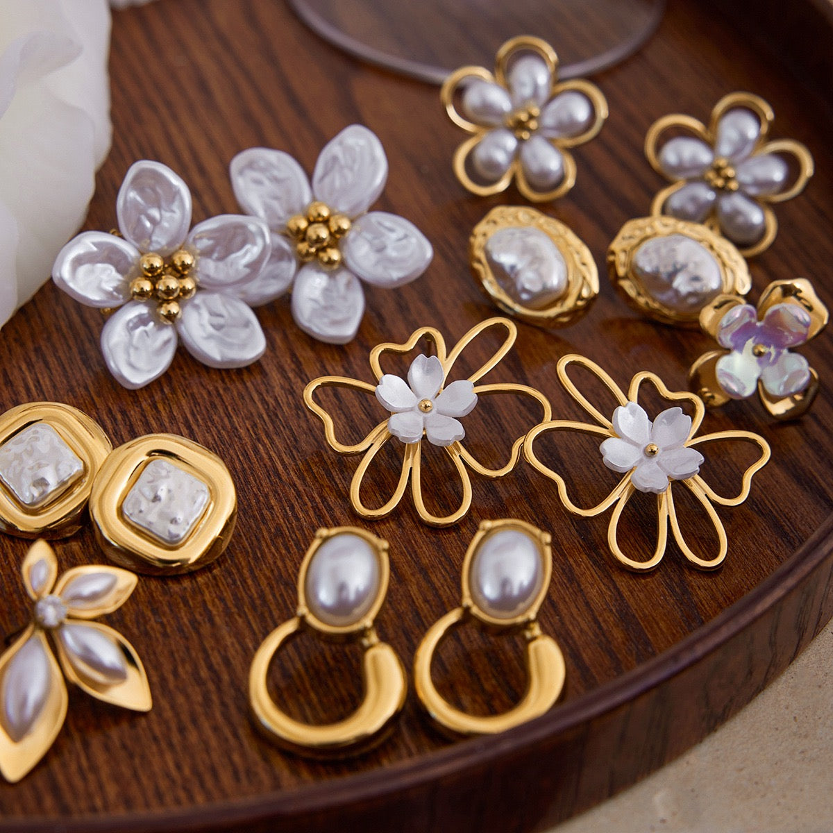 White pearly flower earrings