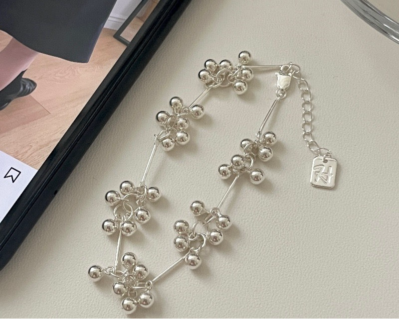 Beady sterling silver bracelet