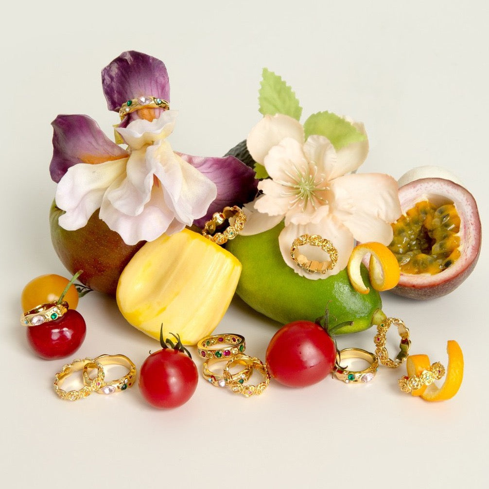 Alyssa Colorful life ring