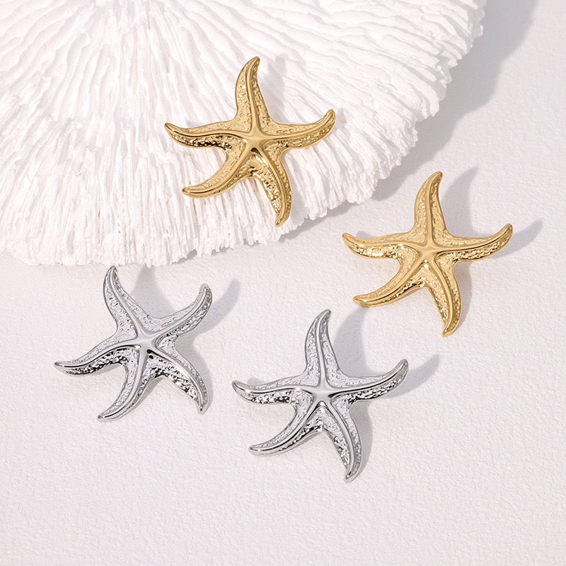 Artia starfish earrings