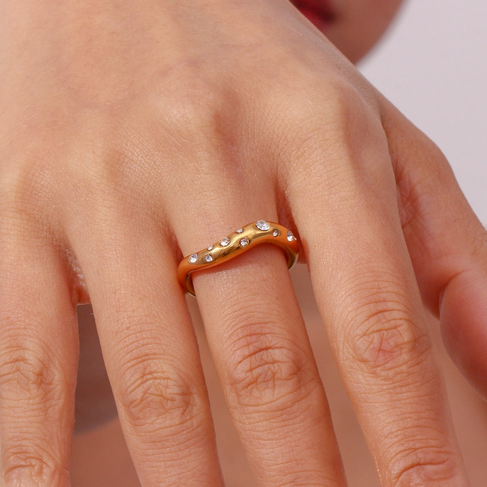 Winter Curve ring