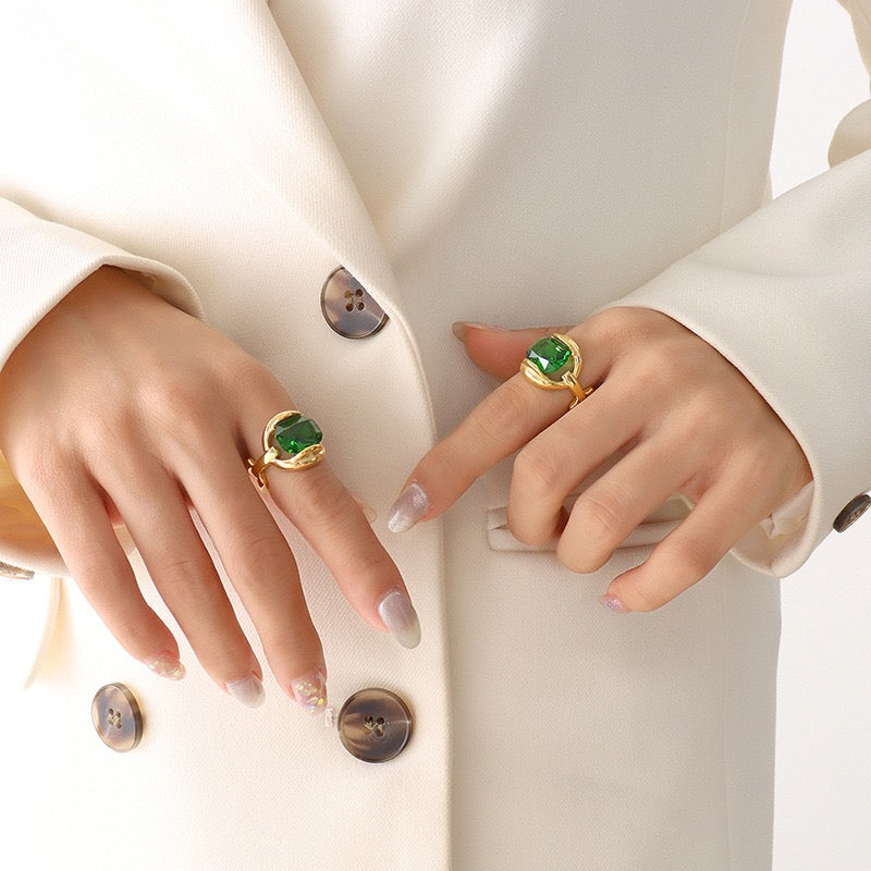 Valentina Emerald Rings