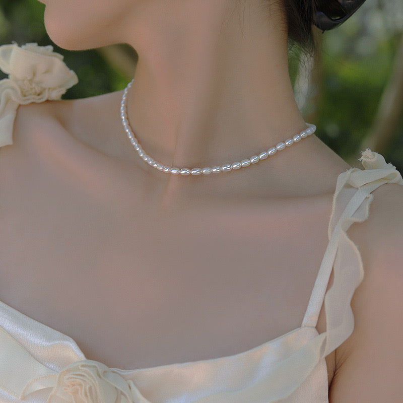 Othenia freshwater pearls necklace 4mm