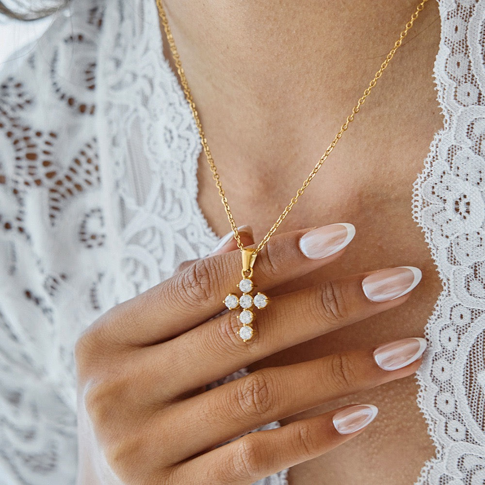 Dainty cross necklace
