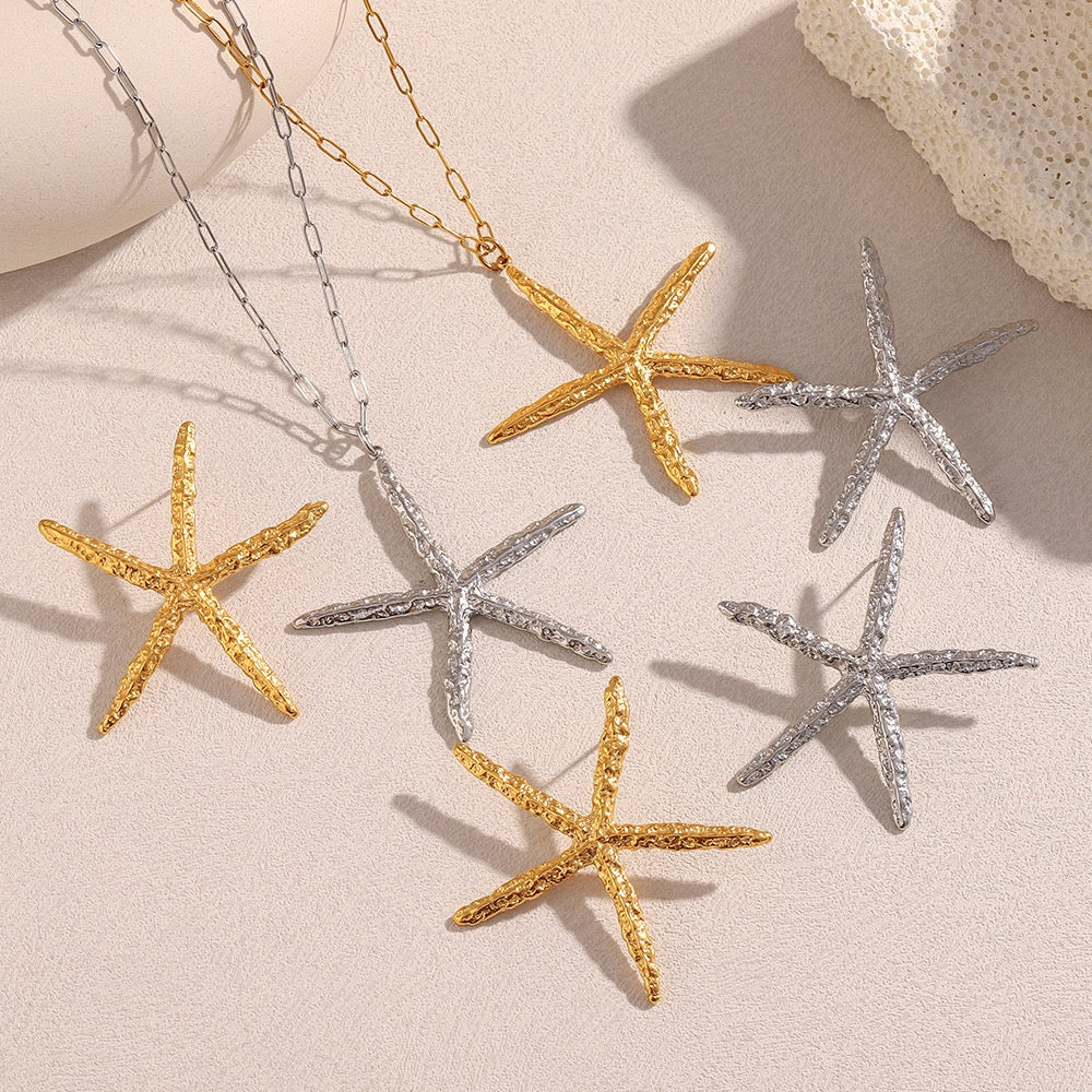 Pink starfish charm necklace