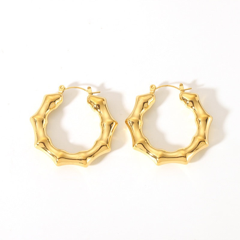Classic shaped hoops