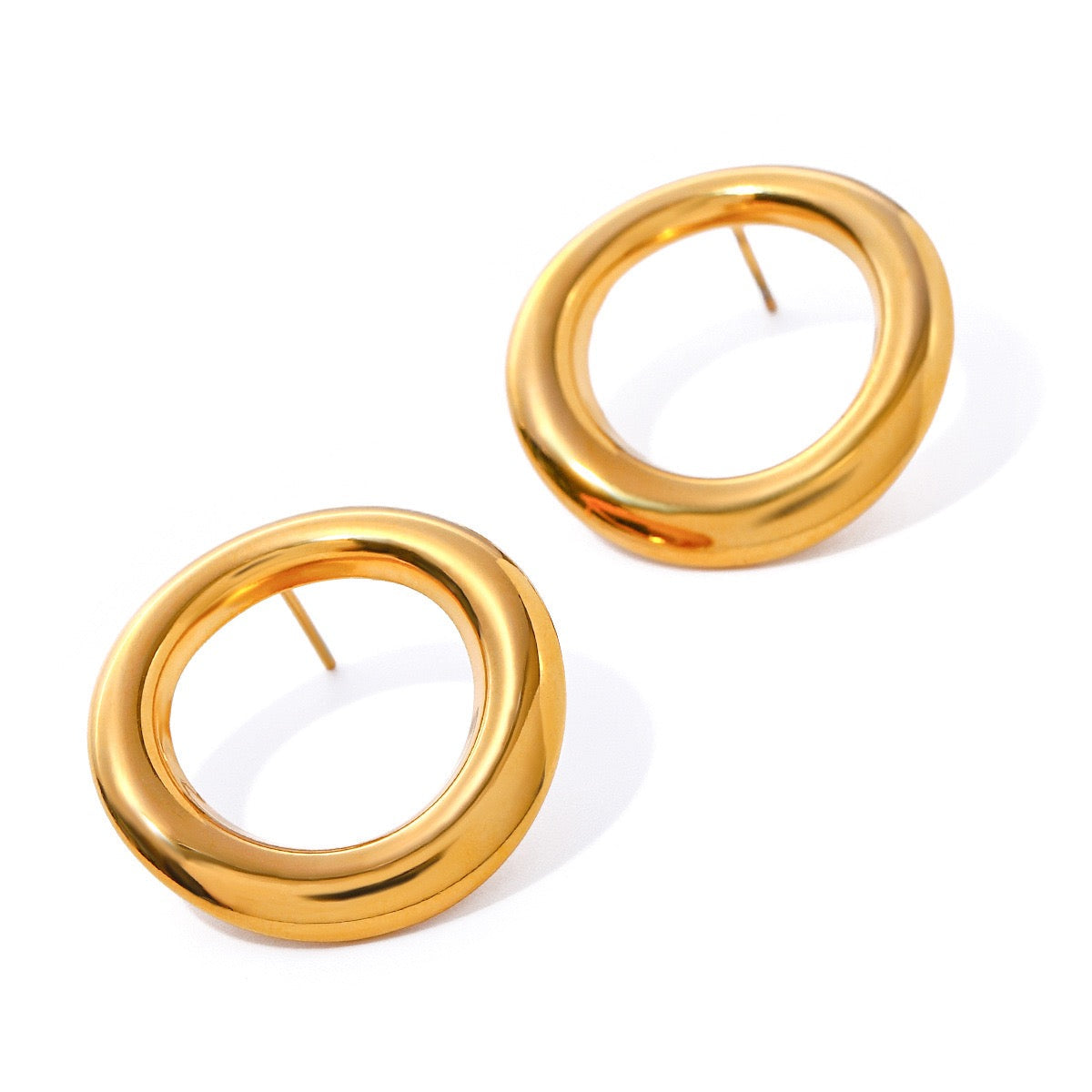 Oval hoops earrings