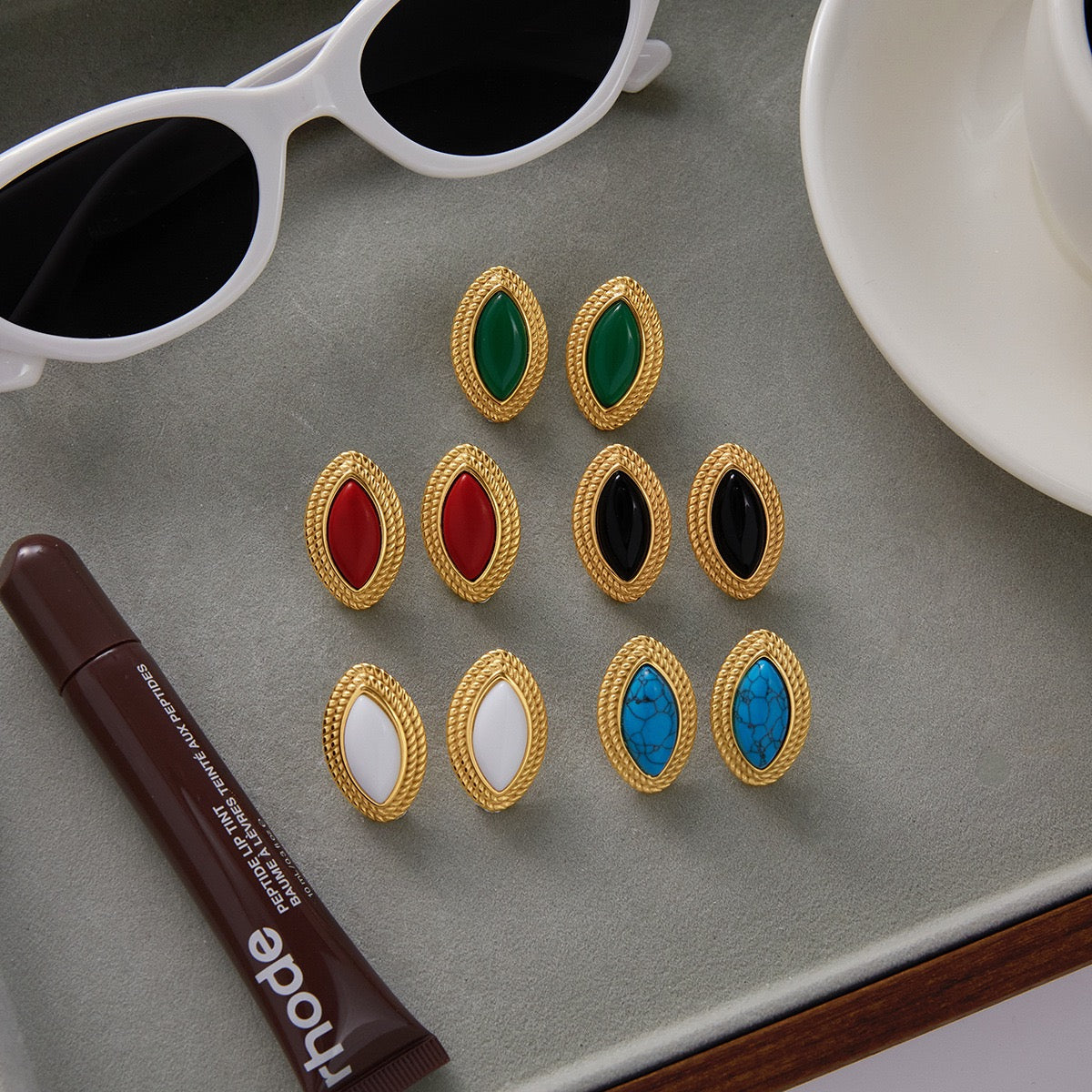 Gem vintage earrings