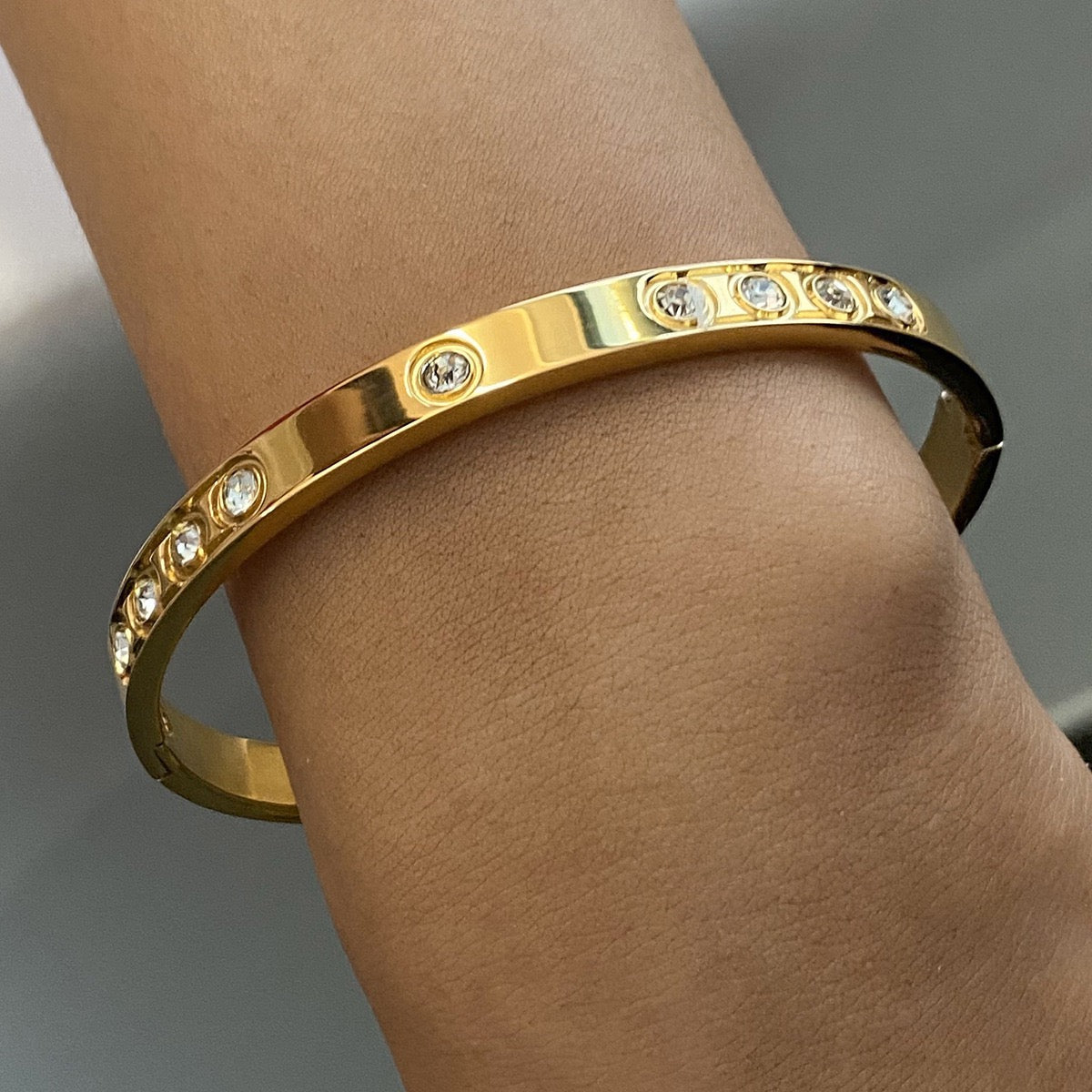 Rocky star bangle