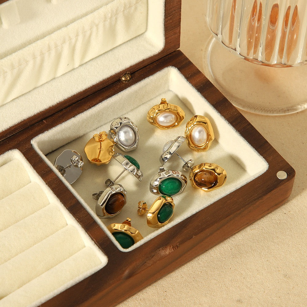 Square stone earrings