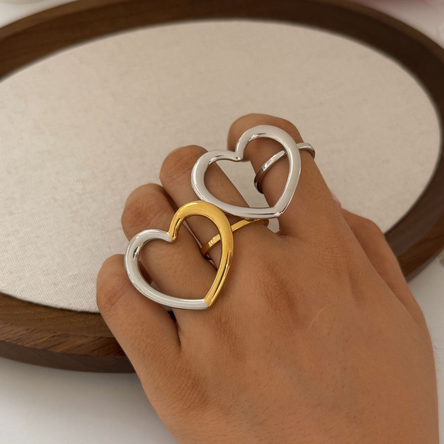 Amora Heart Ring
